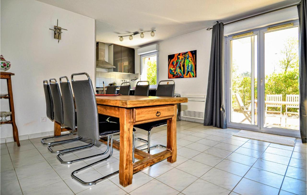 Lovely Apartment In Orange With Kitchen Esterno foto