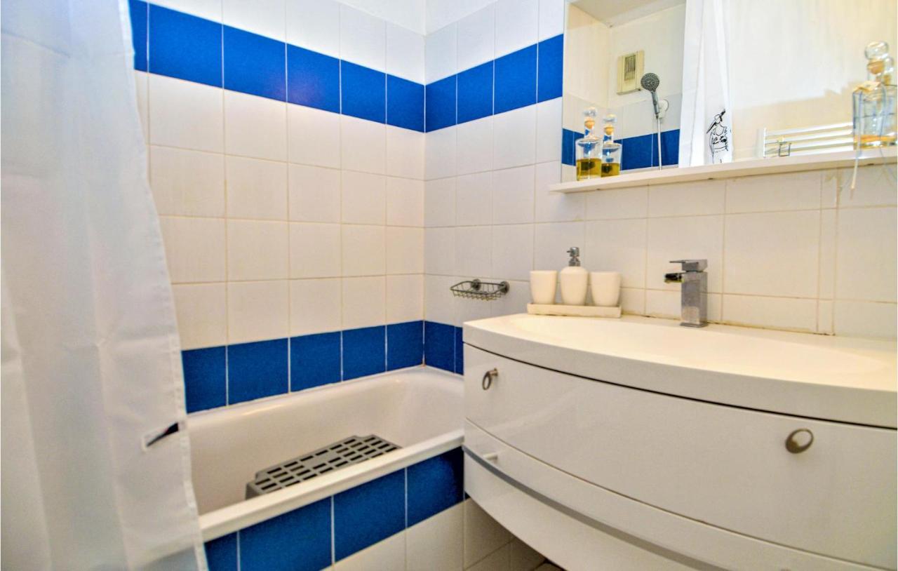 Lovely Apartment In Orange With Kitchen Esterno foto
